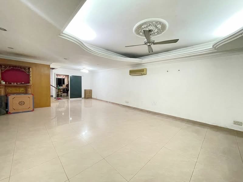 Rumah Teres 2 Tingkat untuk Dijual di Taman Wangsa Permai (Kepong) - Kiing TW - Living Room - PropertyGuru.com.my