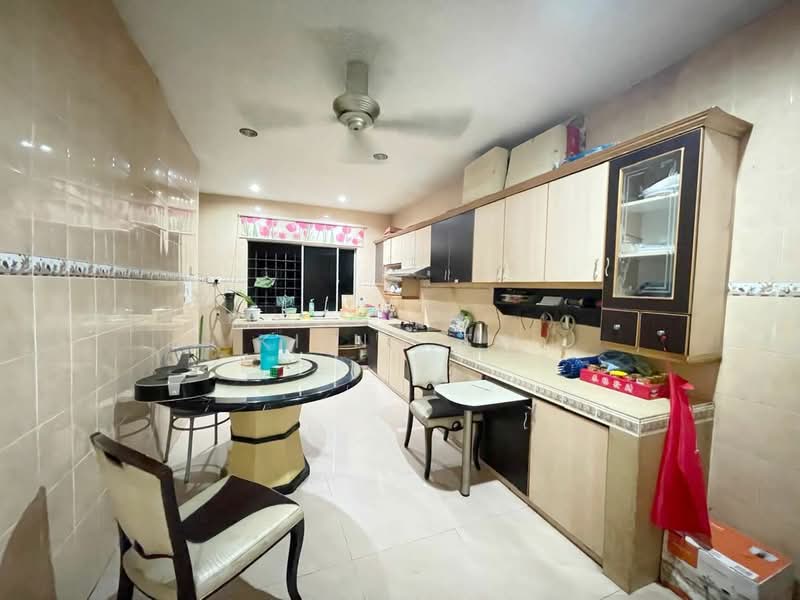 Rumah Teres 2 Tingkat untuk Dijual di Taman Wangsa Permai (Kepong) - Kiing TW - Kitchen - PropertyGuru.com.my