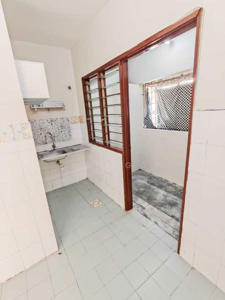 Apartment for Rent at Kinrara Putri - Evan Goh - Kitchen - PropertyGuru.com.my