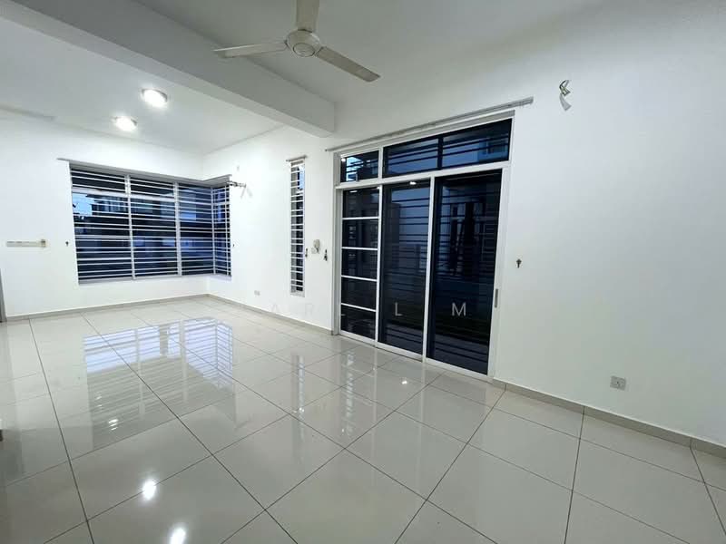 Cluster House for Sale in Bukit Indah (Iskandar Puteri (Nusajaya)) - Karl Lim - Living Room - PropertyGuru.com.my