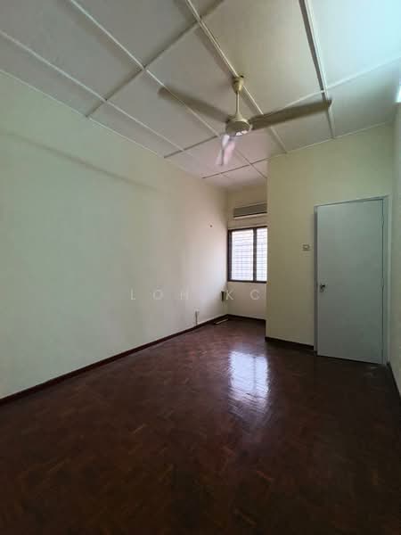 Rumah Teres untuk Disewa di Ampang Jaya (Ampang) - Loh KC - Interior - PropertyGuru.com.my
