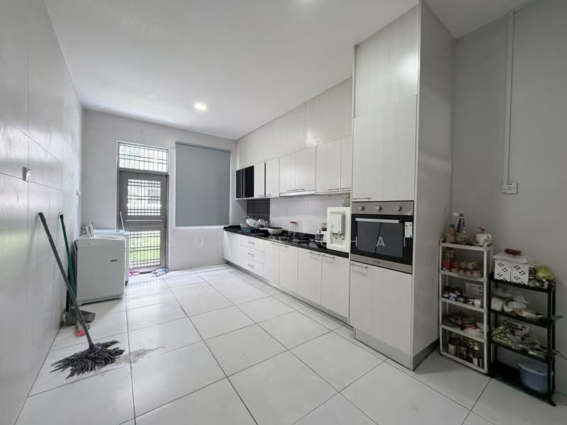 Cluster House for Sale in Taman Nusa Bestari (Iskandar Puteri (Nusajaya)) - Lauren Chai - Kitchen - PropertyGuru.com.my