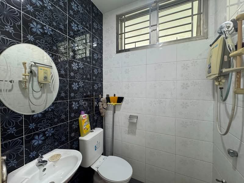 2-storey Terraced House for Sale in Taman Seri Orkid (Skudai) - Tommy Tai - Bathroom - PropertyGuru.com.my