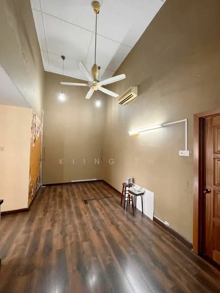 Rumah Teres 2 Tingkat untuk Dijual di Taman Wangsa Permai (Kepong) - Kiing TW - Interior - PropertyGuru.com.my