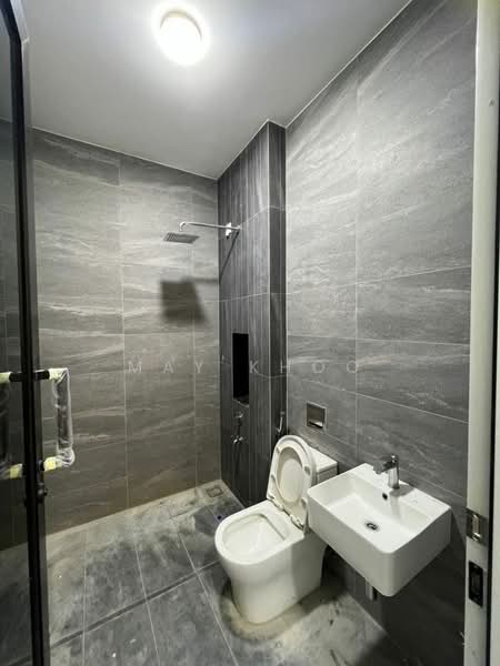 Semi-Detached House for Sale in Setia Tropika (Johor Bahru) - May Khoo - Bathroom - PropertyGuru.com.my