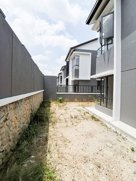 Semi-Detached House for Sale in Sungai Buloh (Selangor) - Yeong Wan Chi - PropertyGuru.com.my