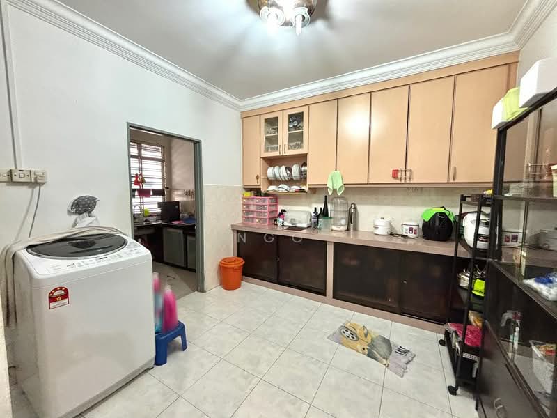 2-storey Terraced House for Sale in Taman Sri Wangsa (Batu Pahat) - NGO - Kitchen - PropertyGuru.com.my