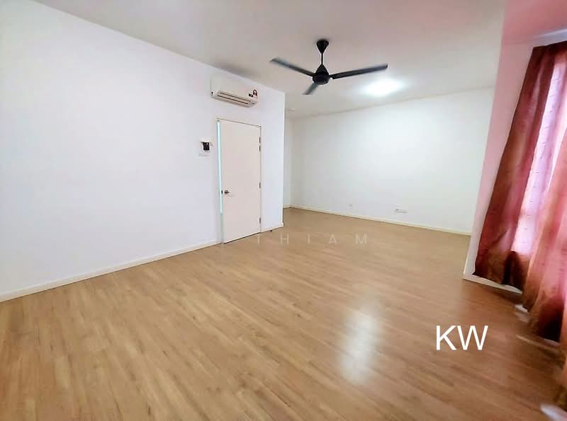 Rumah Teres 2 Tingkat untuk Disewa di Bandar Tropicana Aman (Telok Panglima Garang) - SK Thiam - Living Room - PropertyGuru.com.my