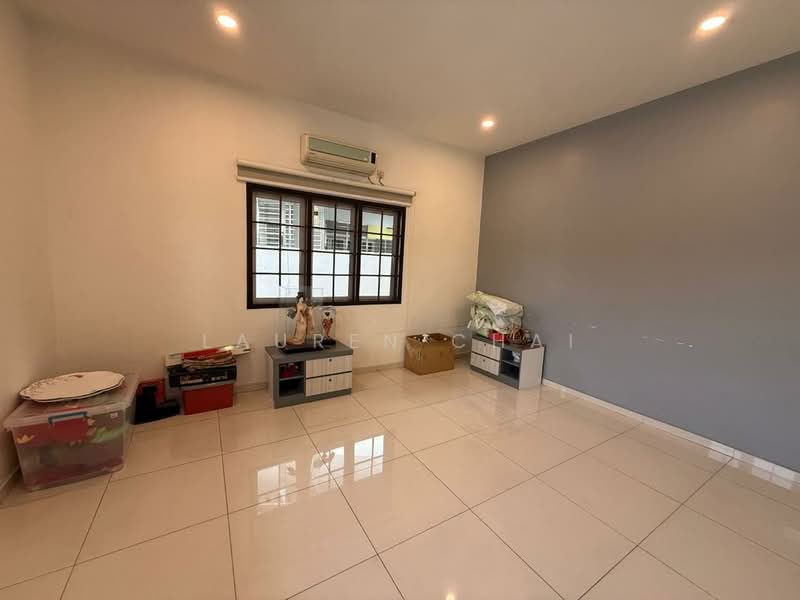 Rumah Banglo untuk Dijual di Taman Kebun Teh (Johor Bahru) - Lauren Chai - Living Room - PropertyGuru.com.my