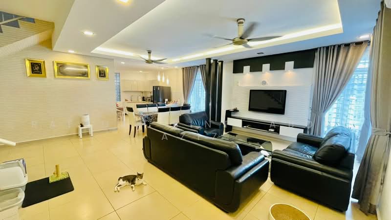 Terraced House for Sale in D'alpinia (Puchong) - Rafedah Binti Abdul Aziz - Living Room - PropertyGuru.com.my