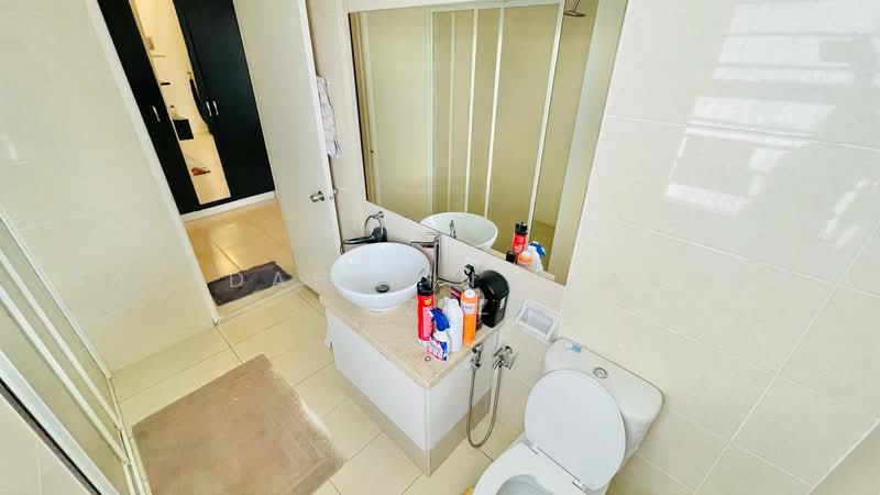 Terraced House for Sale in D'alpinia (Puchong) - Rafedah Binti Abdul Aziz - Bathroom - PropertyGuru.com.my