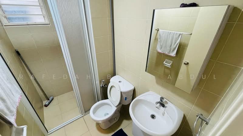 Terraced House for Sale in D'alpinia (Puchong) - Rafedah Binti Abdul Aziz - Bathroom - PropertyGuru.com.my
