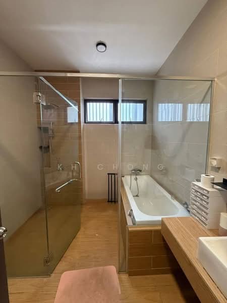 Semi-Detached House for Rent in Eco Sanctuary (Telok Panglima Garang) - KH Chong - Bathroom - PropertyGuru.com.my