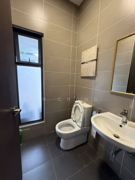 Semi-Detached House for Rent in Eco Sanctuary (Telok Panglima Garang) - KH Chong - Bathroom - PropertyGuru.com.my