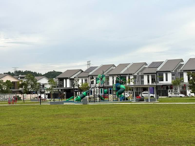 Cluster House for Sale in Iskandar Puteri (Nusajaya) (Johor) - Christina Ang - Exterior - PropertyGuru.com.my