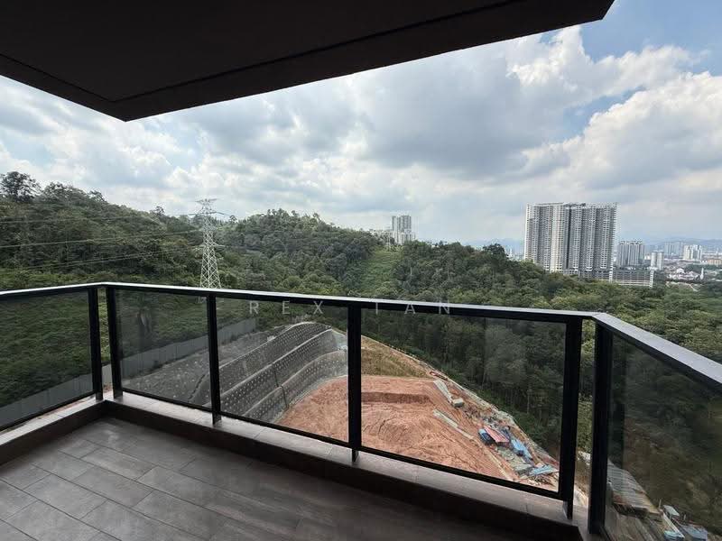 Kondominium untuk Disewa di Residensi Astrea - Rex Tan - Balcony - PropertyGuru.com.my