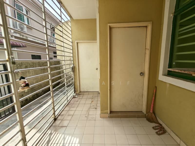 2-storey Terraced House for Sale in Taman Warisan Indah (Dengkil) - Zul Hasif - PropertyGuru.com.my