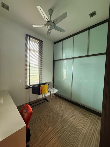 Bungalow House for Sale in Bandar Seri Alam (Masai) - Tuxton Phiong - Bedroom - PropertyGuru.com.my