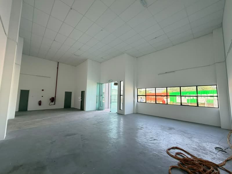 Semi-D Factory for Rent in Puncak Alam (Selangor) - Sam Tan - Interior - PropertyGuru.com.my