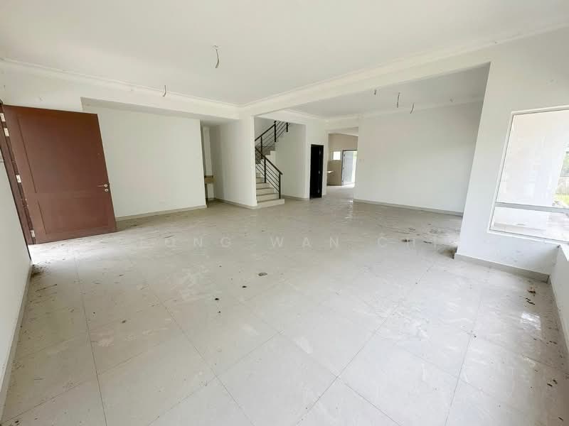 Rumah Berkembar untuk Dijual di Bandar Seri Coalfields (Sungai Buloh) - Yeong Wan Chi - Living Room - PropertyGuru.com.my
