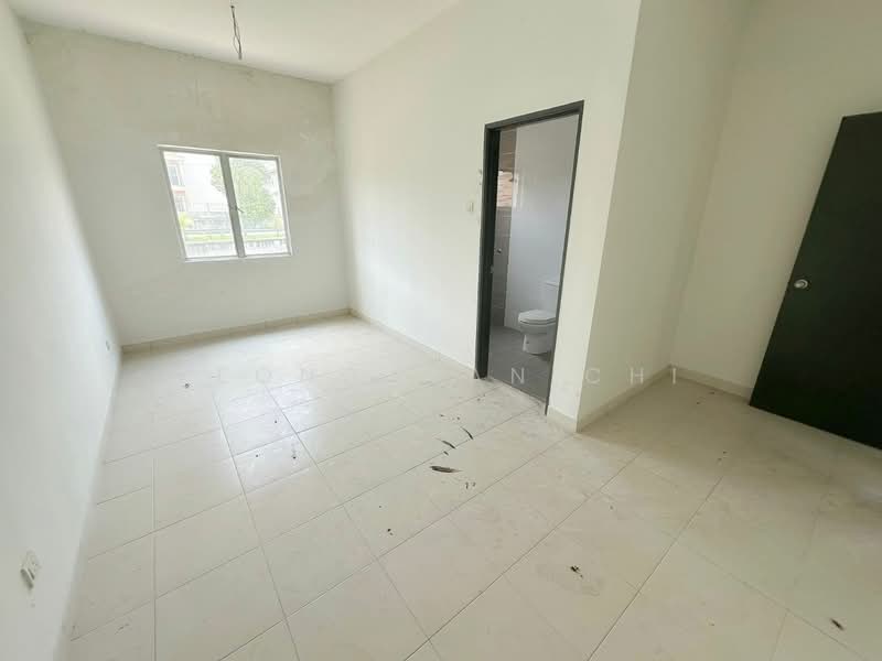 Rumah Berkembar untuk Dijual di Bandar Seri Coalfields (Sungai Buloh) - Yeong Wan Chi - PropertyGuru.com.my