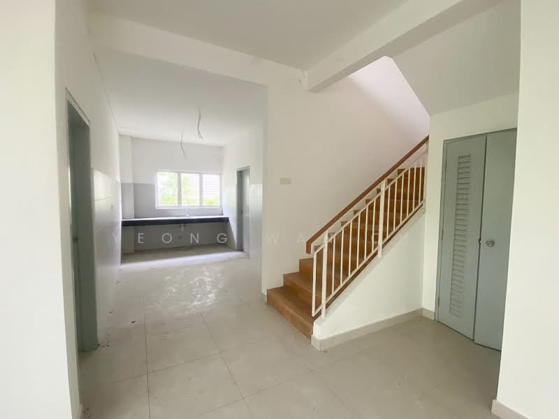 Semi-Detached House for Sale in Sungai Buloh (Selangor) - Yeong Wan Chi - Kitchen - PropertyGuru.com.my