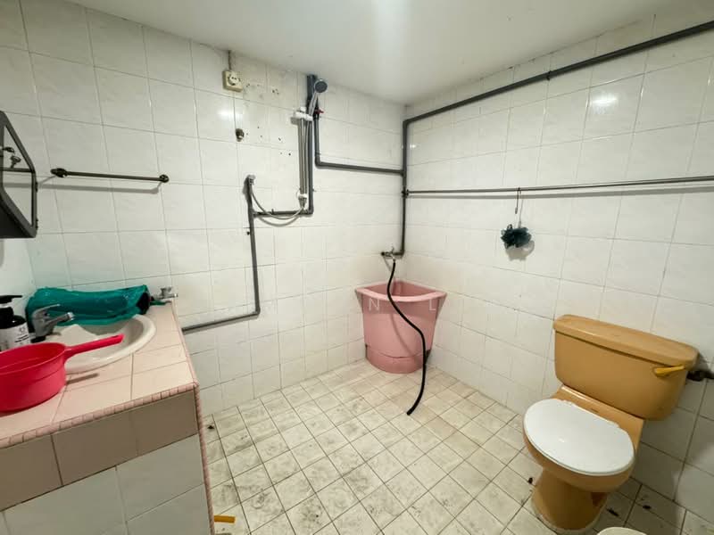 1-storey Terraced House for Sale in Rawang Garden (Rawang) - Samson Lee - Bathroom - PropertyGuru.com.my