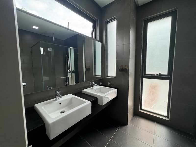 Rumah Teres 2-Tingkat untuk Disewa di Sunway Montana (Setapak) - PeiGee . - Bathroom - PropertyGuru.com.my