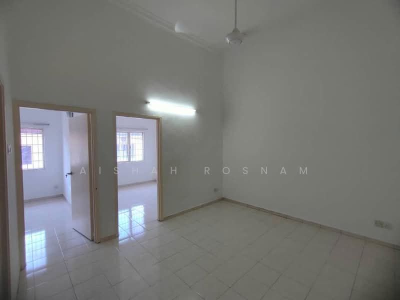 Rumah Teres 2 Tingkat untuk Dijual di U5, Bandar Pinggiran Subang (Shah Alam) - Aishah Rosnam - Interior - PropertyGuru.com.my