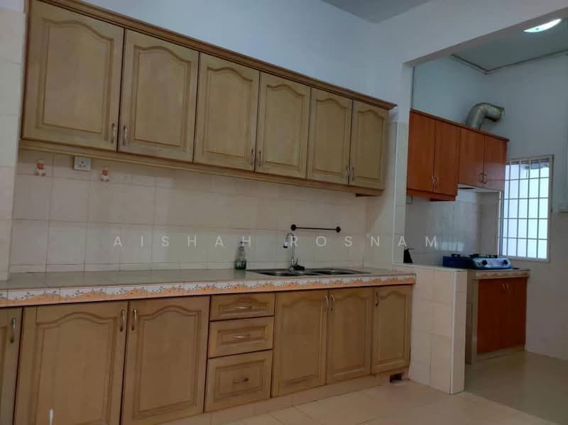 Rumah Teres 2 Tingkat untuk Dijual di U5, Bandar Pinggiran Subang (Shah Alam) - Aishah Rosnam - Kitchen - PropertyGuru.com.my