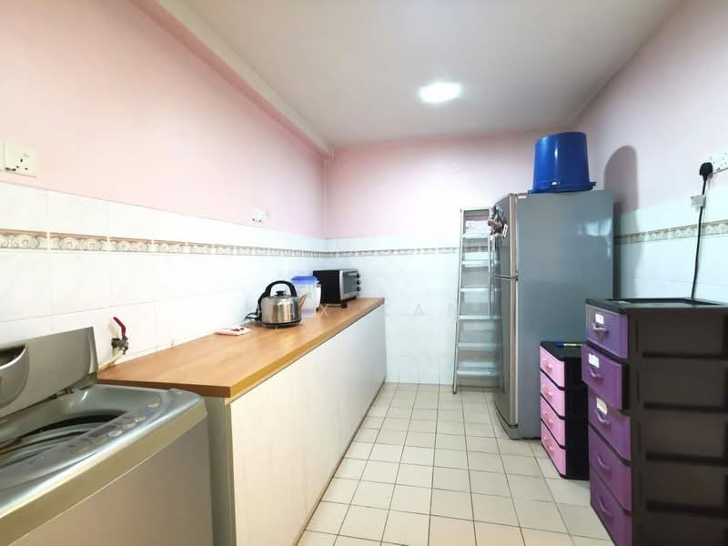 Apartment for Sale at Putri Ria Apartment - Max Kan - Kitchen - PropertyGuru.com.my