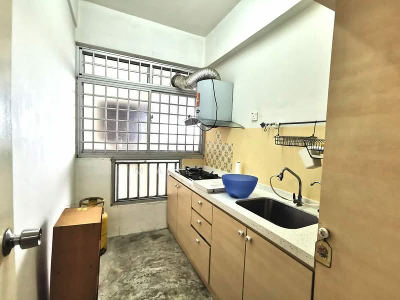 Apartment for Sale at Putri Ria Apartment - Max Kan - Kitchen - PropertyGuru.com.my