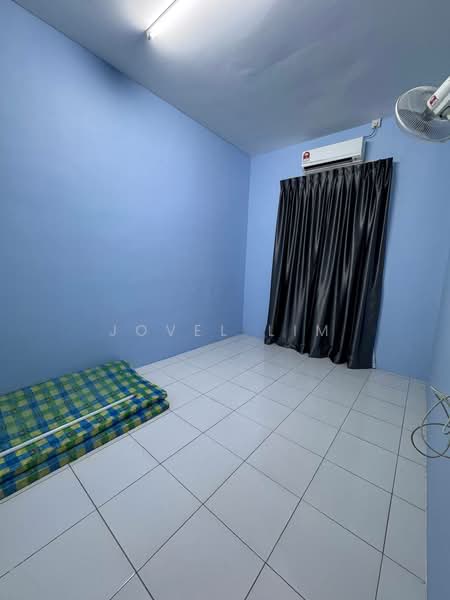 Rumah Teres 2-Tingkat untuk Dijual di Taman Putri Kulai (Kulai) - Jovel Lim - Bedroom - PropertyGuru.com.my