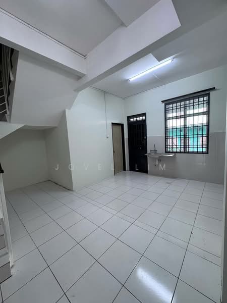 Rumah Teres 2-Tingkat untuk Dijual di Taman Putri Kulai (Kulai) - Jovel Lim - Interior - PropertyGuru.com.my