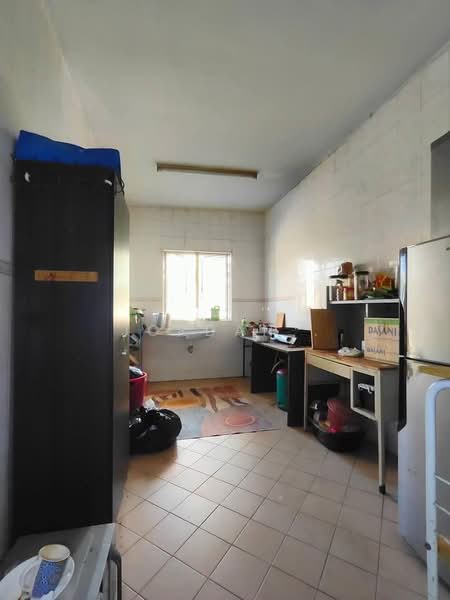 Pangsapuri untuk Disewa di Melawis Apartment - Jordan . - PropertyGuru.com.my