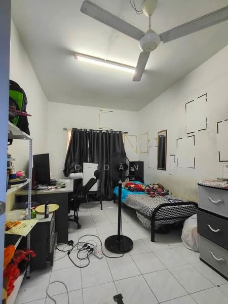 Pangsapuri untuk Disewa di Melawis Apartment - Jordan . - PropertyGuru.com.my