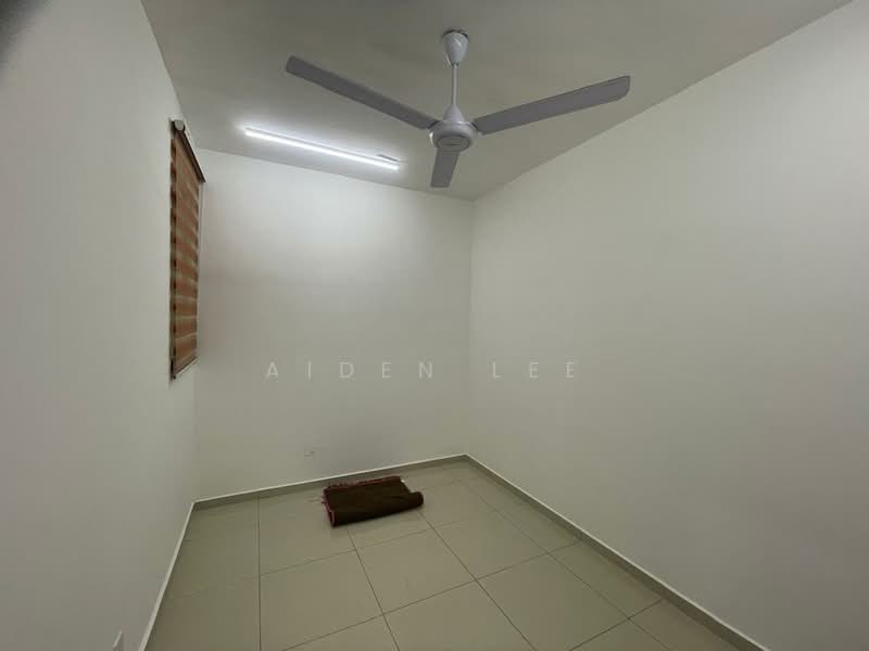 Servis Apartment untuk Disewa di Parkland Residence - Aiden Lee - Bedroom 3 - PropertyGuru.com.my