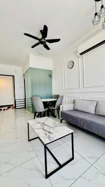 Servis Apartment untuk Dijual di Troika Residences - Nabila Nazori - Living Room - PropertyGuru.com.my