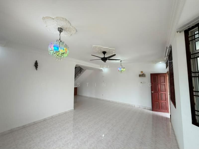 2-storey Terraced House for Sale in Taman Bukit Tiram (Ulu Tiram) - Christina Ang - Living Room - PropertyGuru.com.my