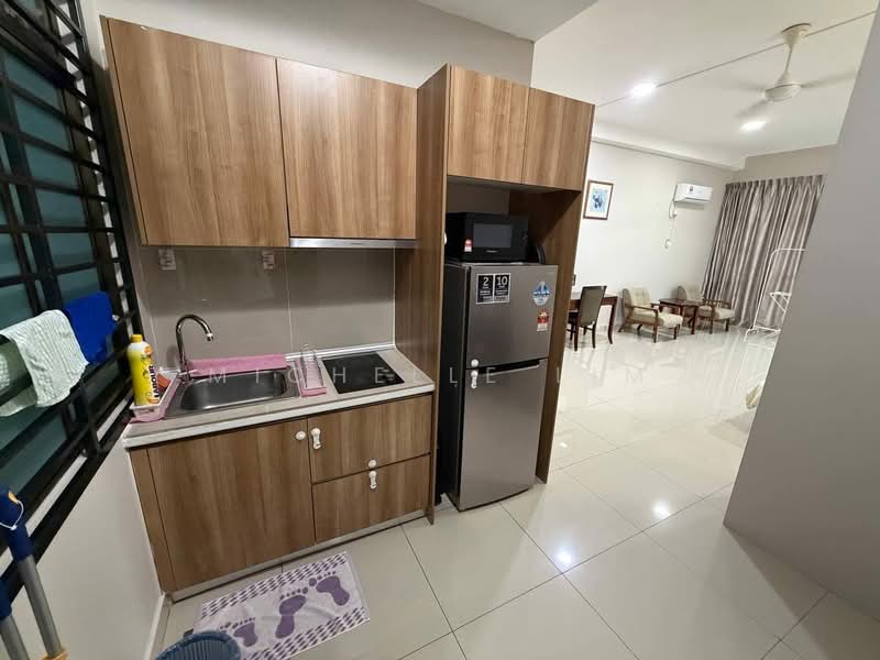 Service Residence for Rent at Palazio - Michelle Lim - Kitchen - PropertyGuru.com.my