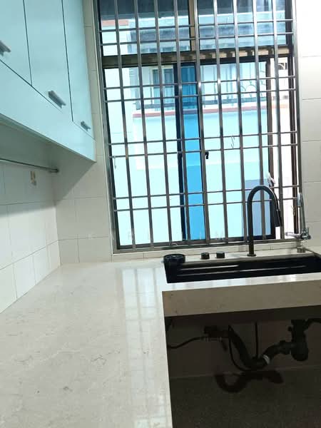 Rumah Berkembar untuk Dijual di Taman Impian Emas (Skudai) - Karl Lim - Kitchen - PropertyGuru.com.my