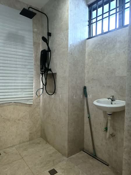 Rumah Berkembar untuk Dijual di Taman Impian Emas (Skudai) - Karl Lim - Bathroom - PropertyGuru.com.my