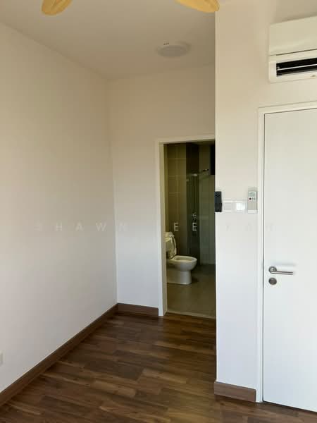 Service Residence for Rent at Aster Hill - Shawn Lee Kah Kit - Bathroom - PropertyGuru.com.my