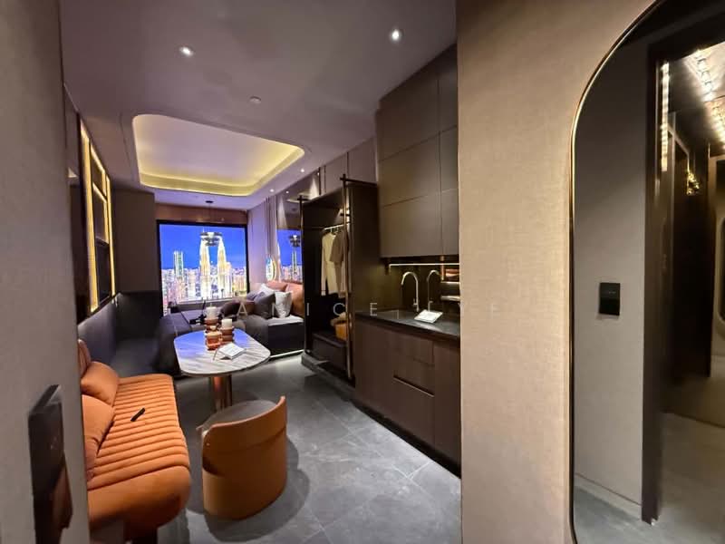 Servis Apartment untuk Dijual di Divine KLCC - Janice Lye - Living Room - PropertyGuru.com.my