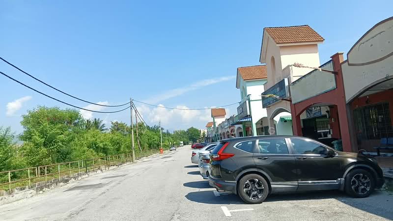 Shop for Sale in Station 18 (Ipoh) - Alvin Wong - Exterior - PropertyGuru.com.my