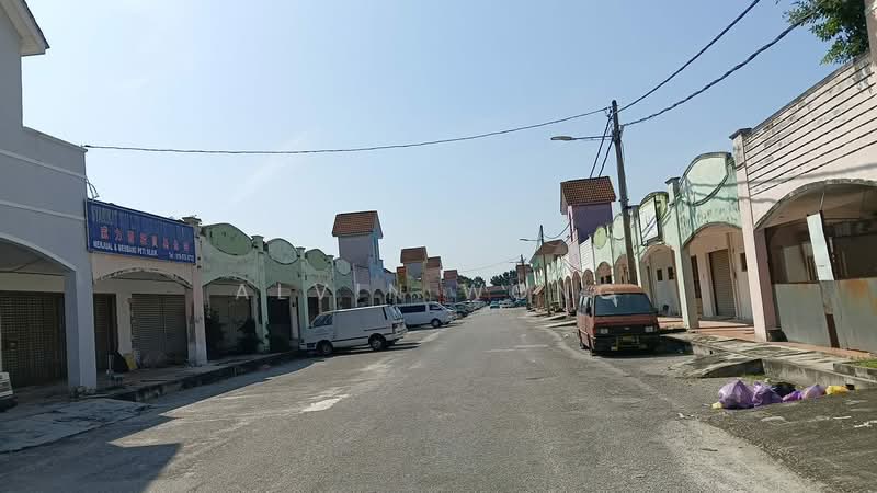 Shop for Sale in Station 18 (Ipoh) - Alvin Wong - Exterior - PropertyGuru.com.my