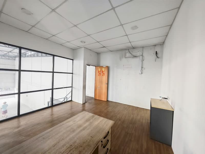Factory for Rent in Taman Daya (Johor Bahru) - Stella Chia - Interior - PropertyGuru.com.my