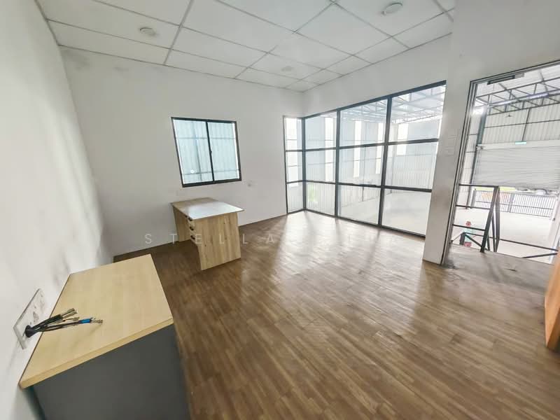 Factory for Rent in Taman Daya (Johor Bahru) - Stella Chia - Interior - PropertyGuru.com.my