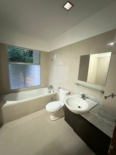 2-storey Terraced House for Sale in Leisure Farm (Gelang Patah) - Lauren Chai - Bathroom - PropertyGuru.com.my