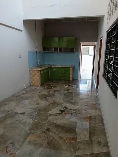 Rumah Teres 1 Tingkat untuk Dijual di Taman Wah Keong (Ipoh) - Alvin Wong - Kitchen - PropertyGuru.com.my